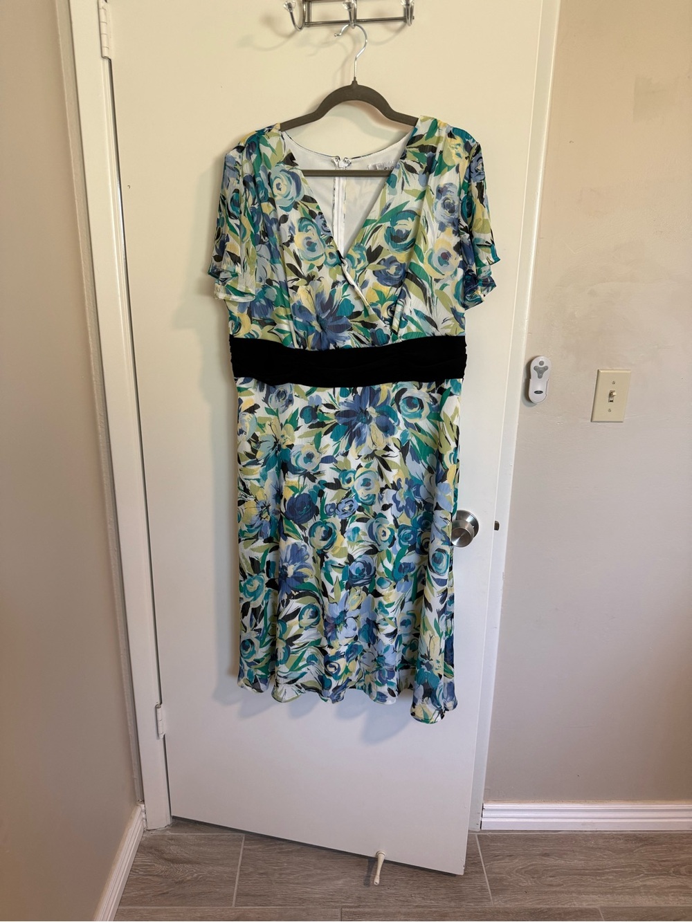 Fashion Bug Floral V-Neck Midi Dress in Blue, Green & Cream with Black Waistband